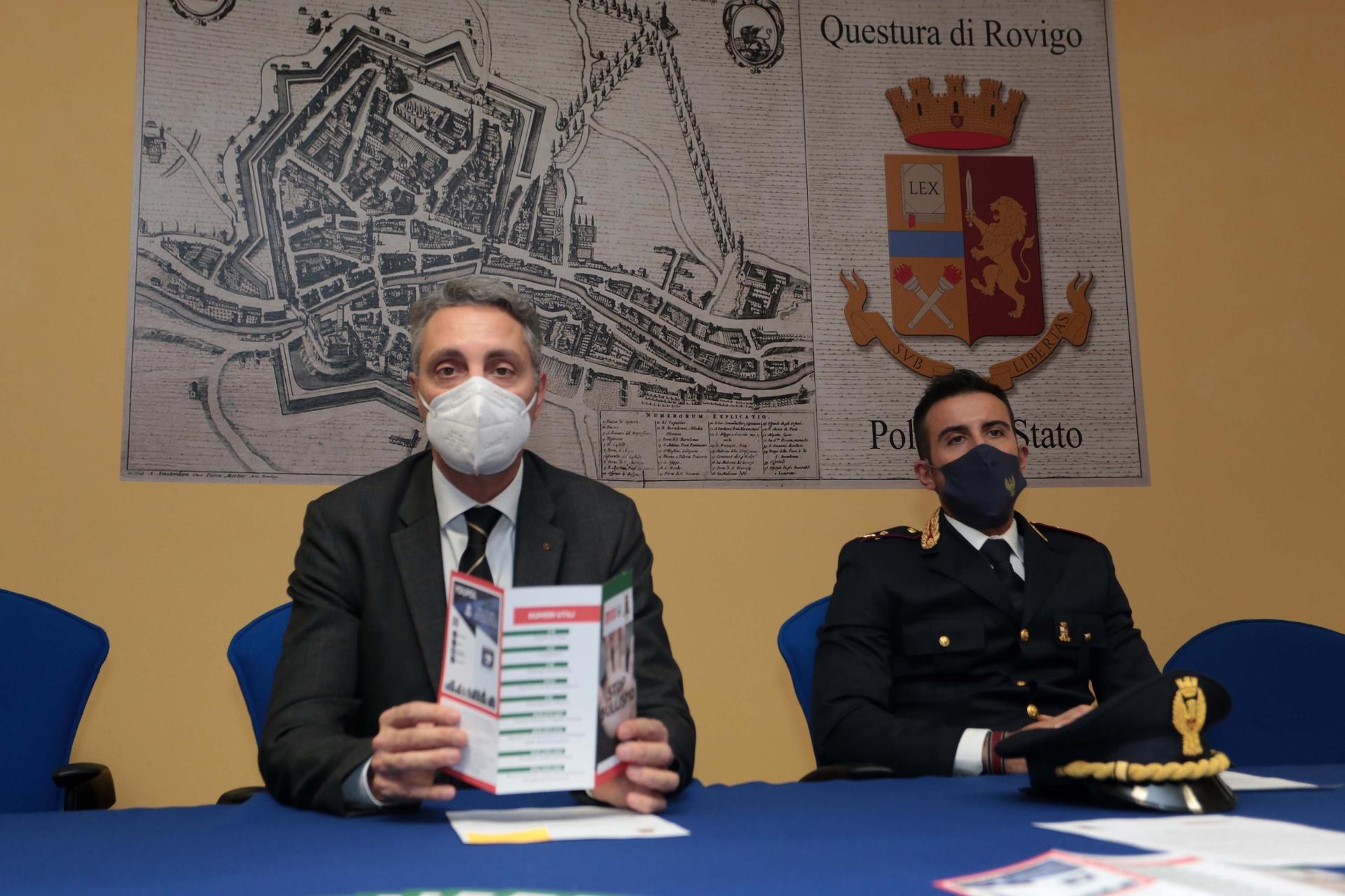 Firmato il patto anti bullismo - Foto 1 di 8 - La Voce di Rovigo