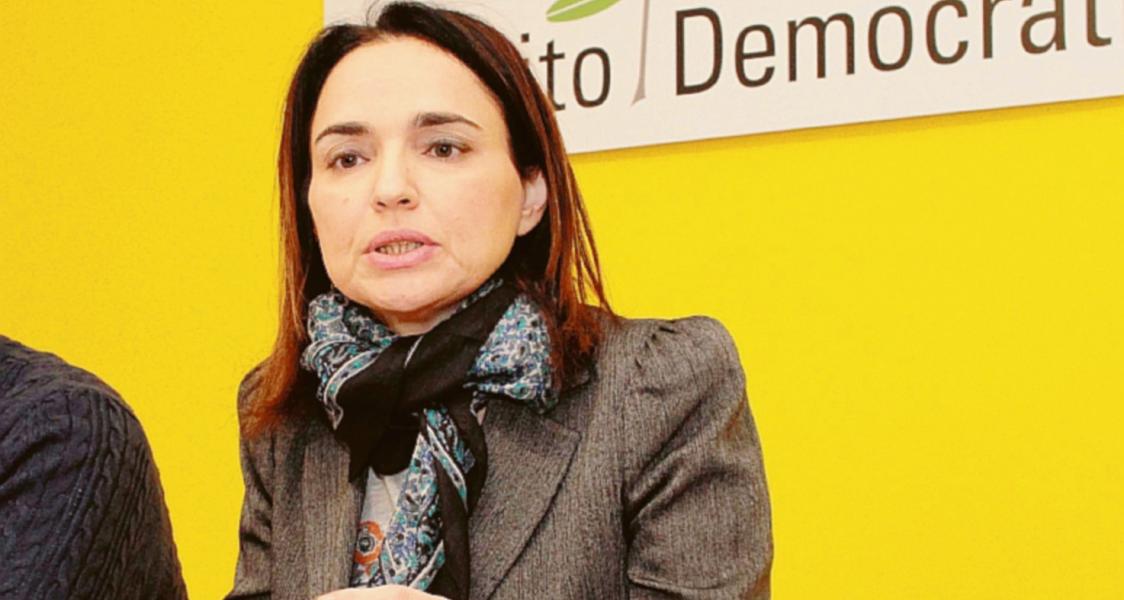 Nadia Romeo: “Avezzù è il passato. No a intese” - La Voce di Rovigo