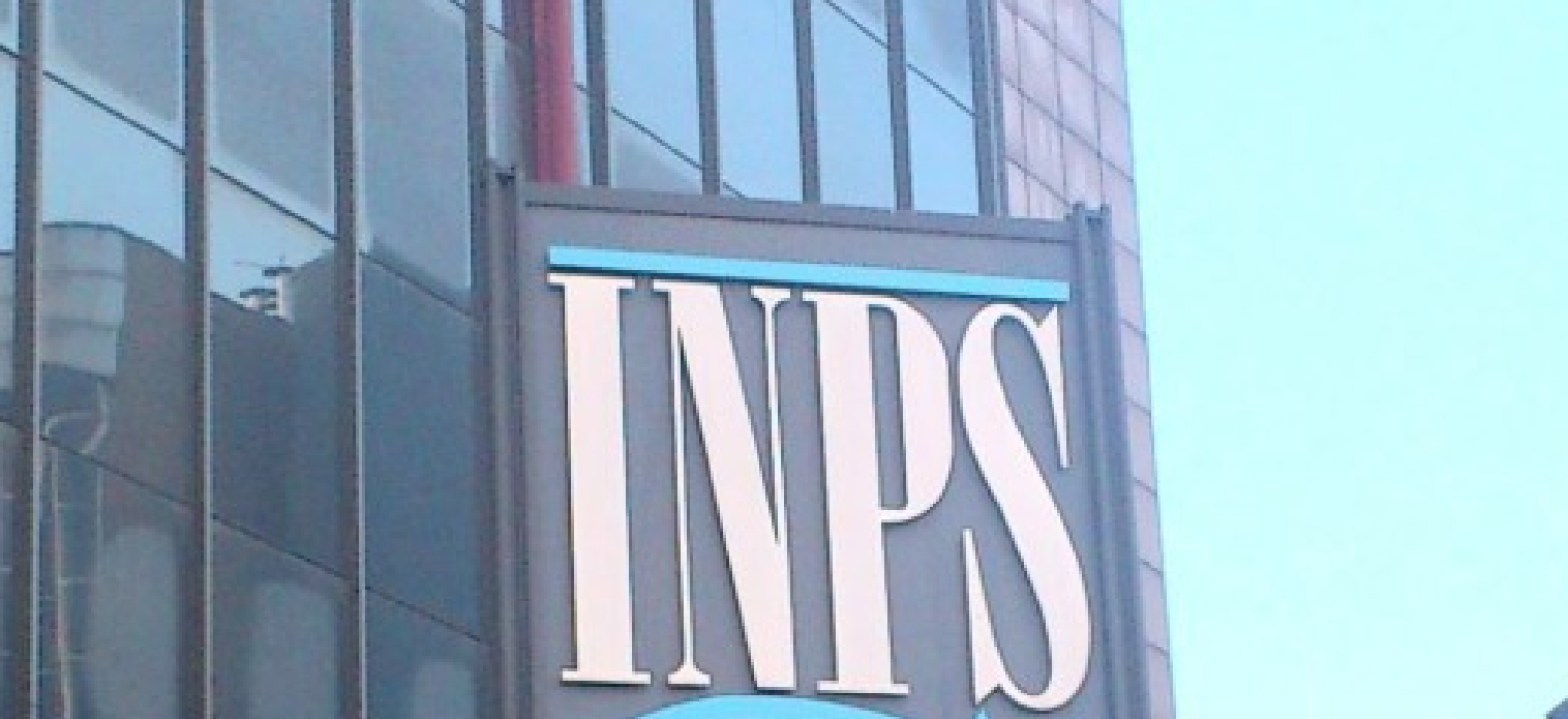 Dipendente rubava soldi dalle casse dell'Inps