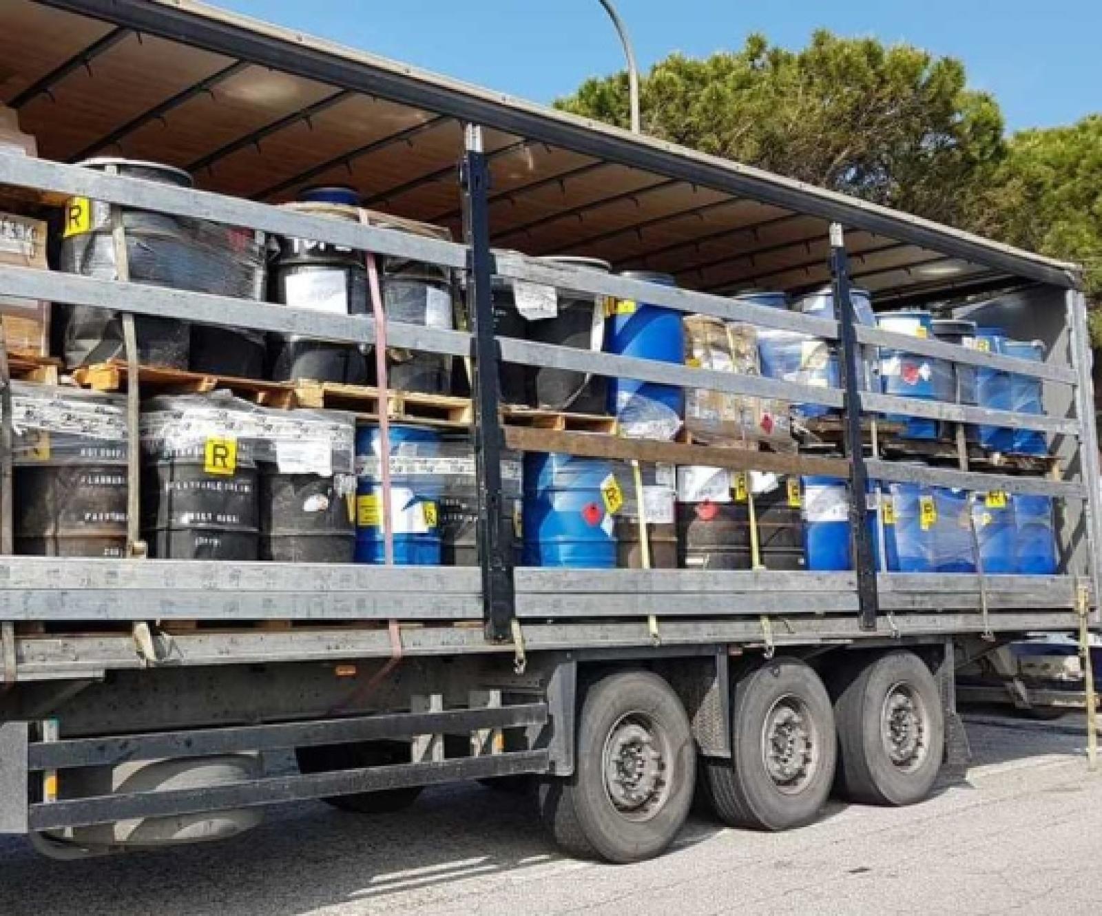 Un carico di rifiuti militari fermato sulla Romea