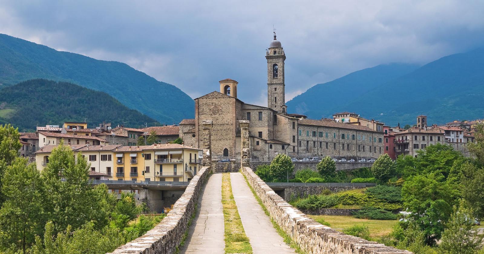 Un borgo medievale sul fiume Trebbia: alla scoperta di Bobbio