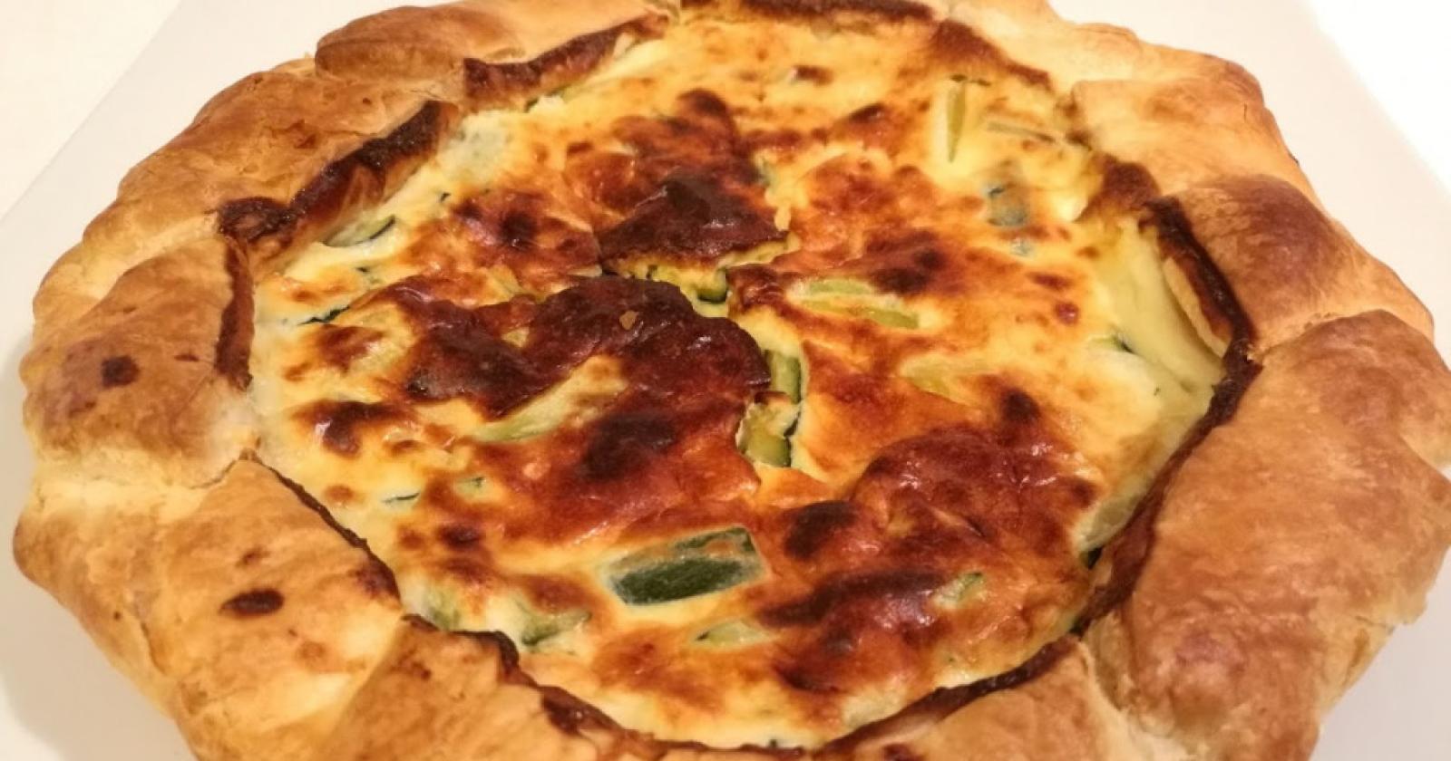 Torta salata con uova e zucchine