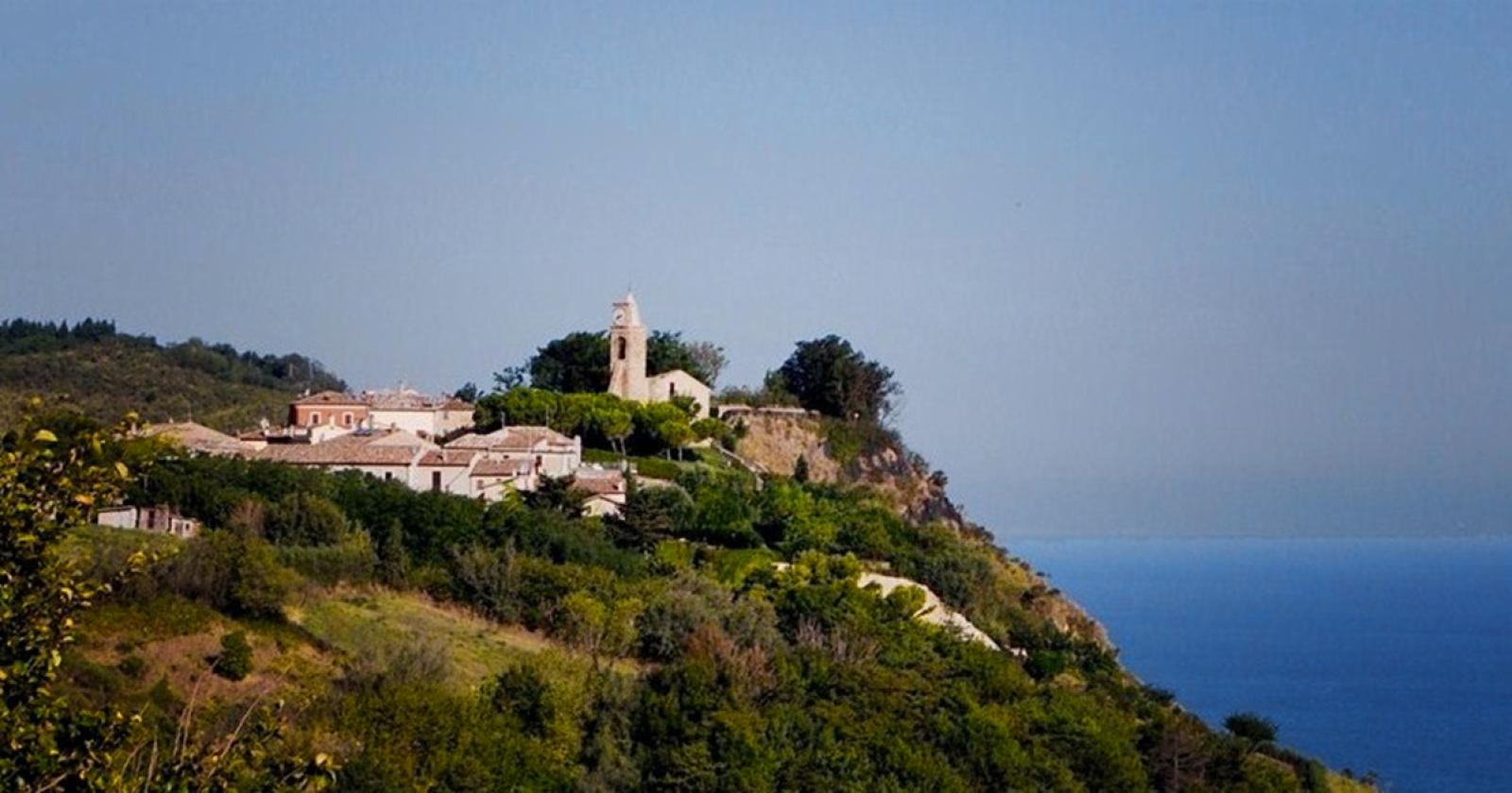 Fiorenzuola di Focara