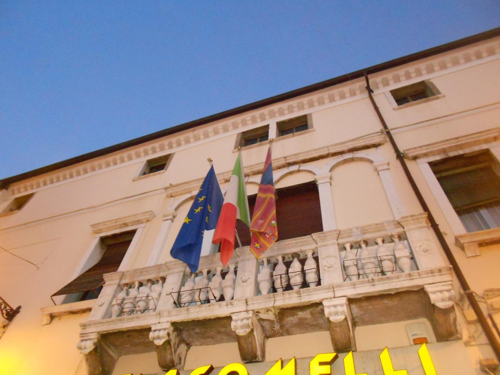 Domani si vota per scegliere il sindaco