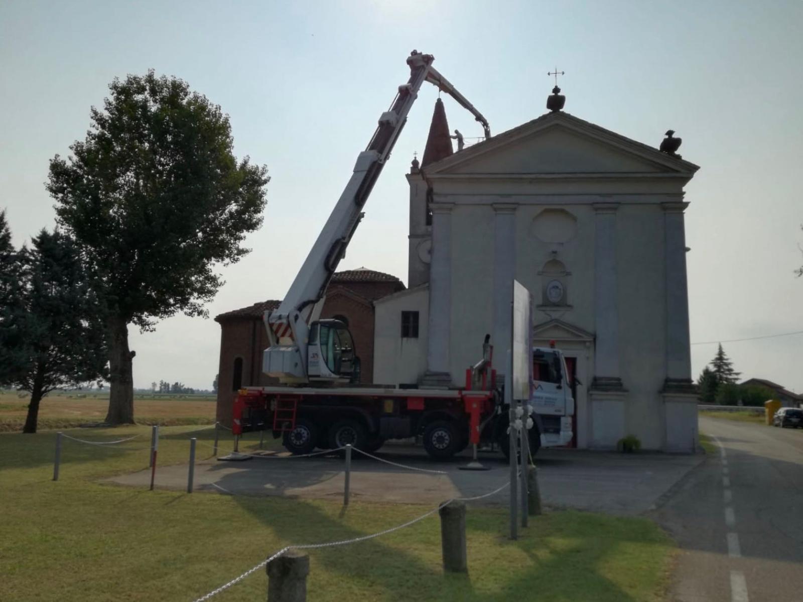 Gognano, campanile in sicurezza