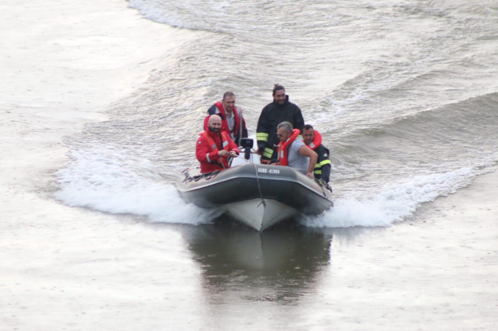 Due giovani inghiottiti dal Po, ricerche spasmodiche