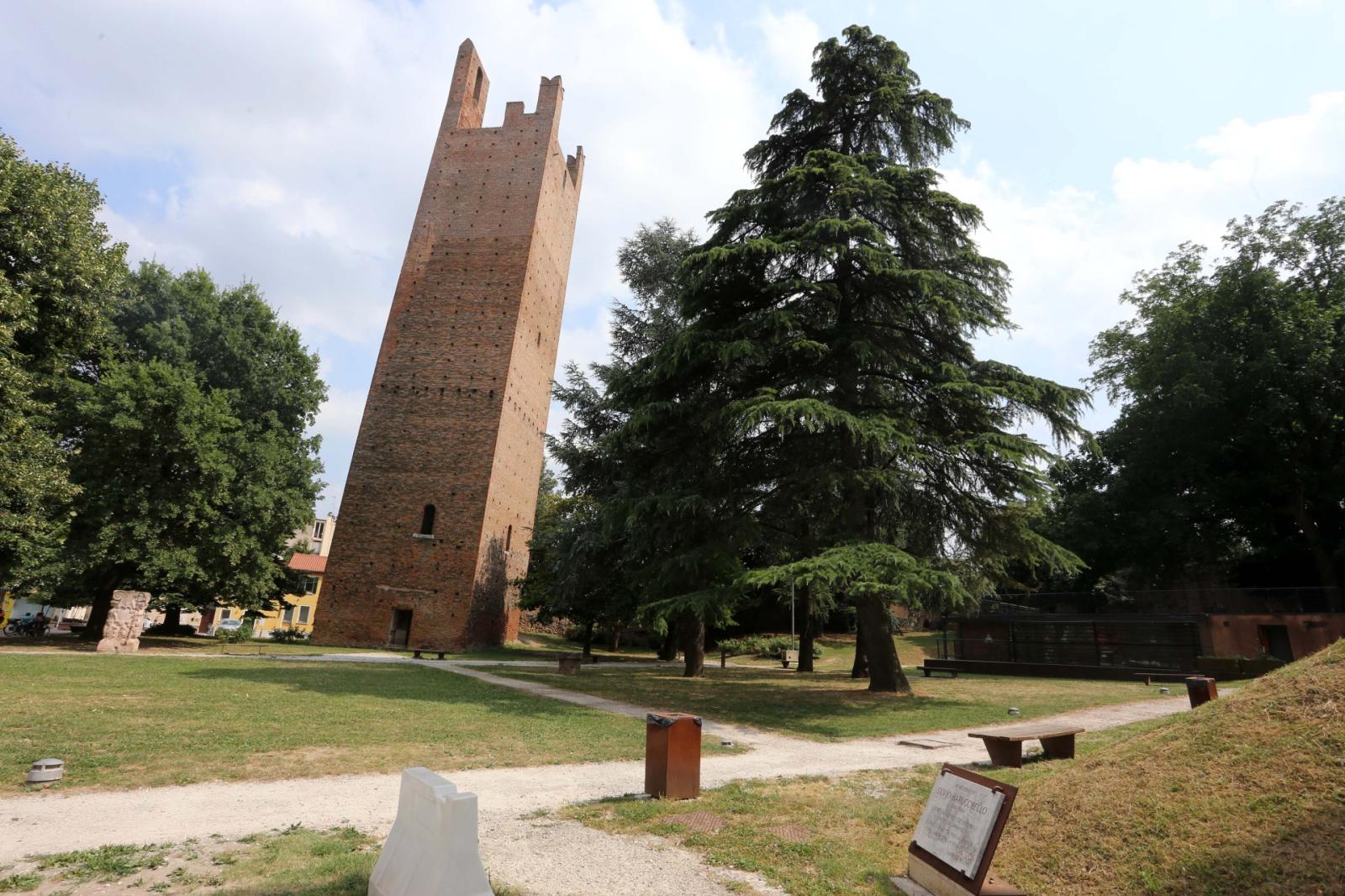 Ancora uno stop per gli eventi nei giardini delle torri