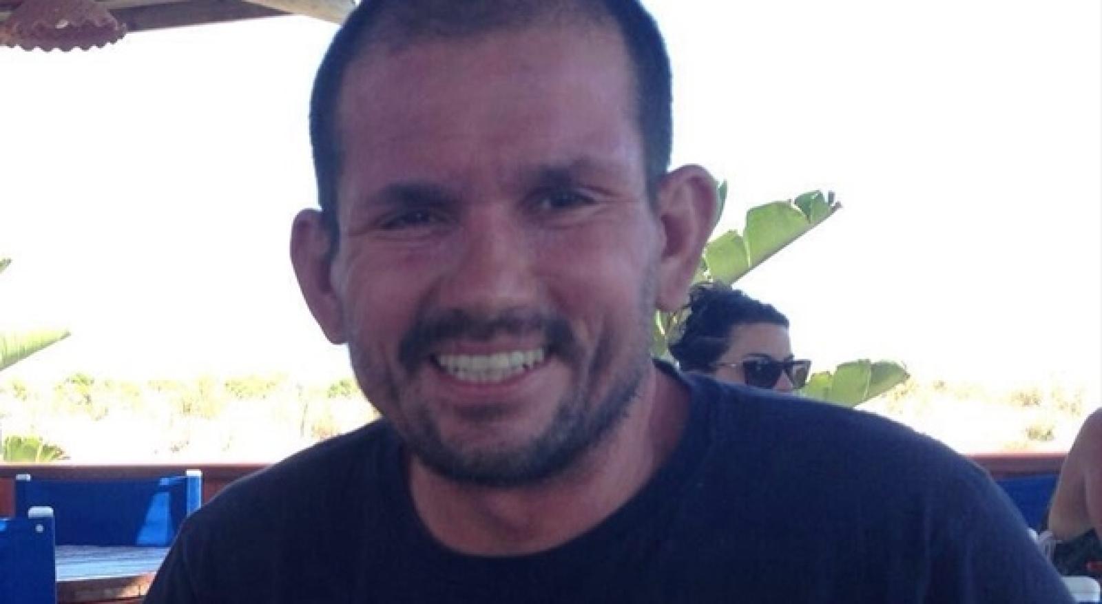 Ex campione della palla ovale, si spegne a 41 anni