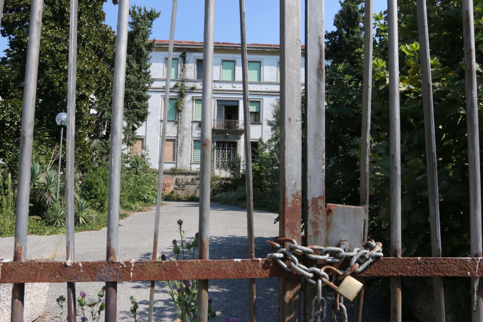 Ex Maddalena, Bergamin batte cassa