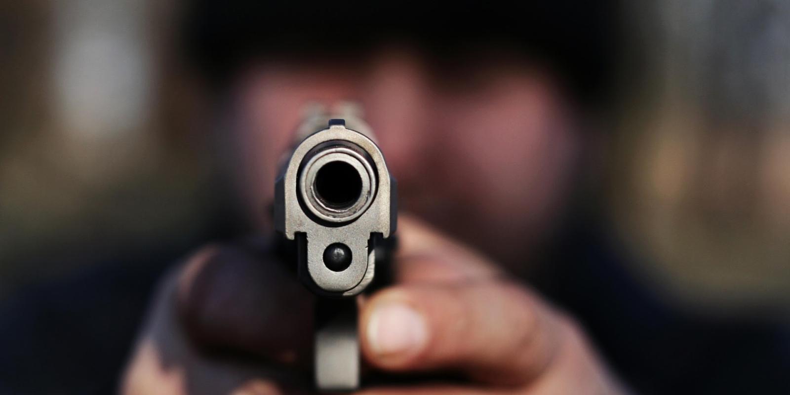 Legittima difesa, armi s&igrave; o armi no?