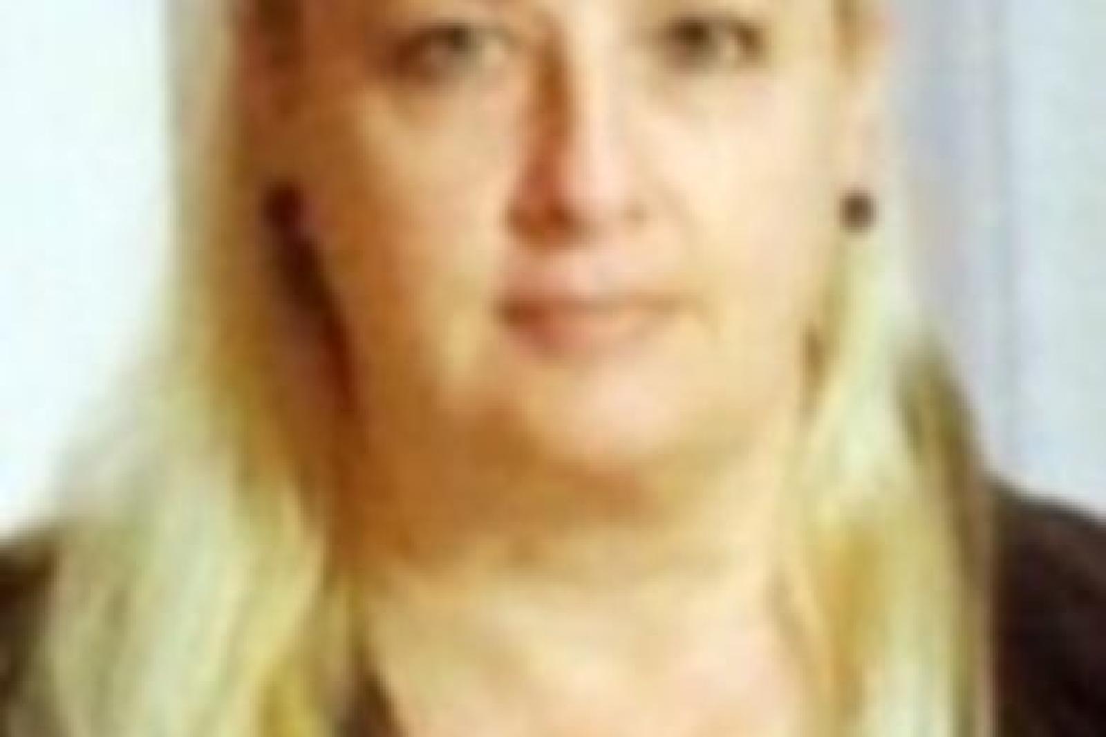 Giovane mamma muore a 48 anni per leucemia