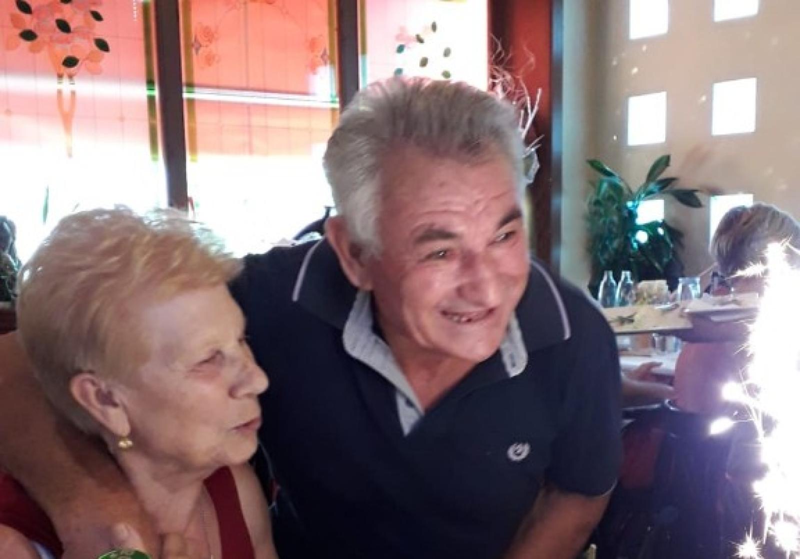 Mezzo secolo insieme: grande festa per Mario e Bruna