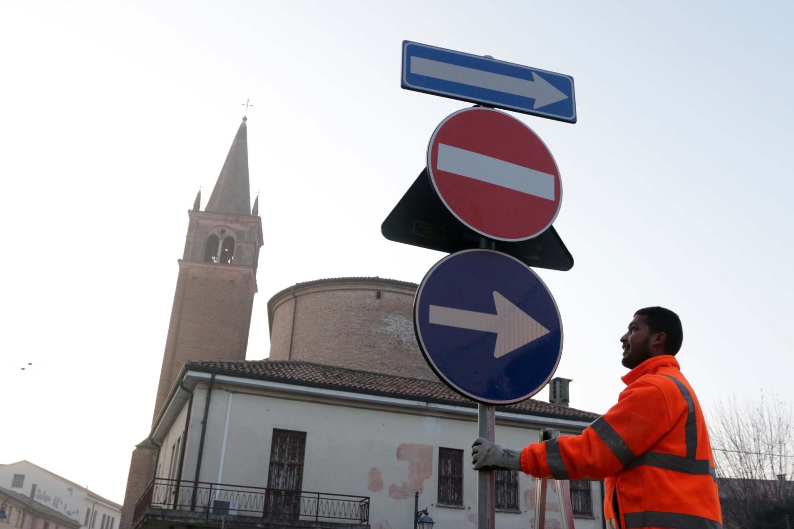 Ci siamo: in centro storico cambiano i sensi unici