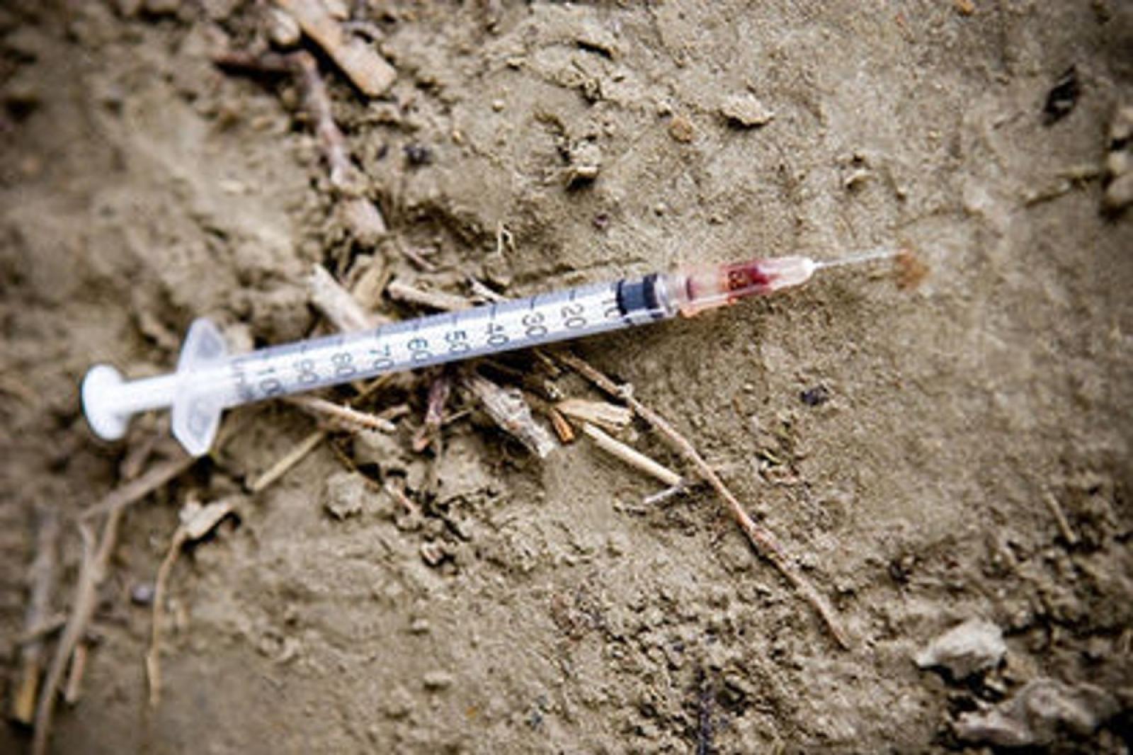 Siringhe usate vicino alle scuole