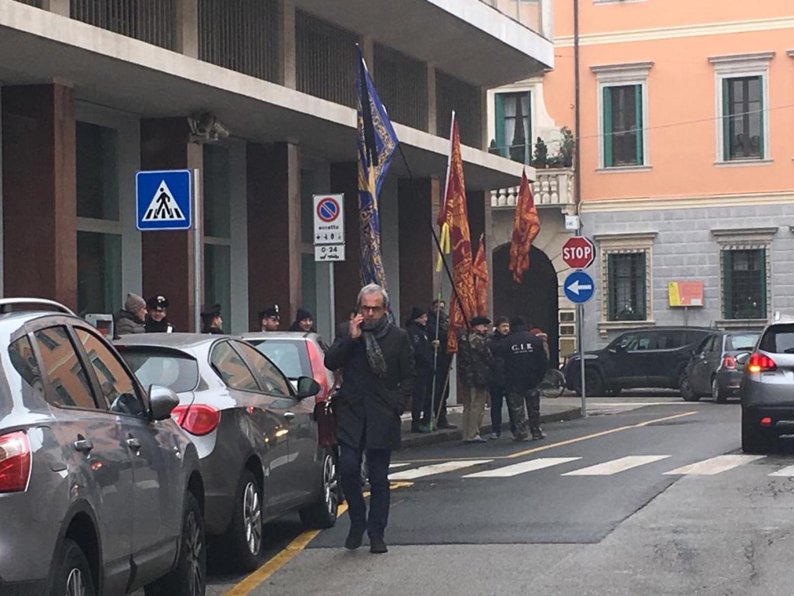 Venetisti davanti al tribunale, parte il processo sul Tanko