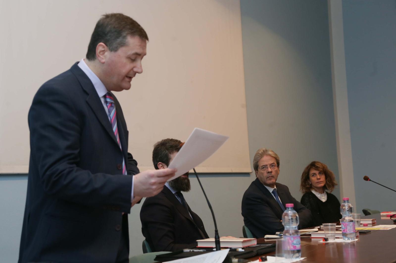 Il Bachelet sta con la Menon