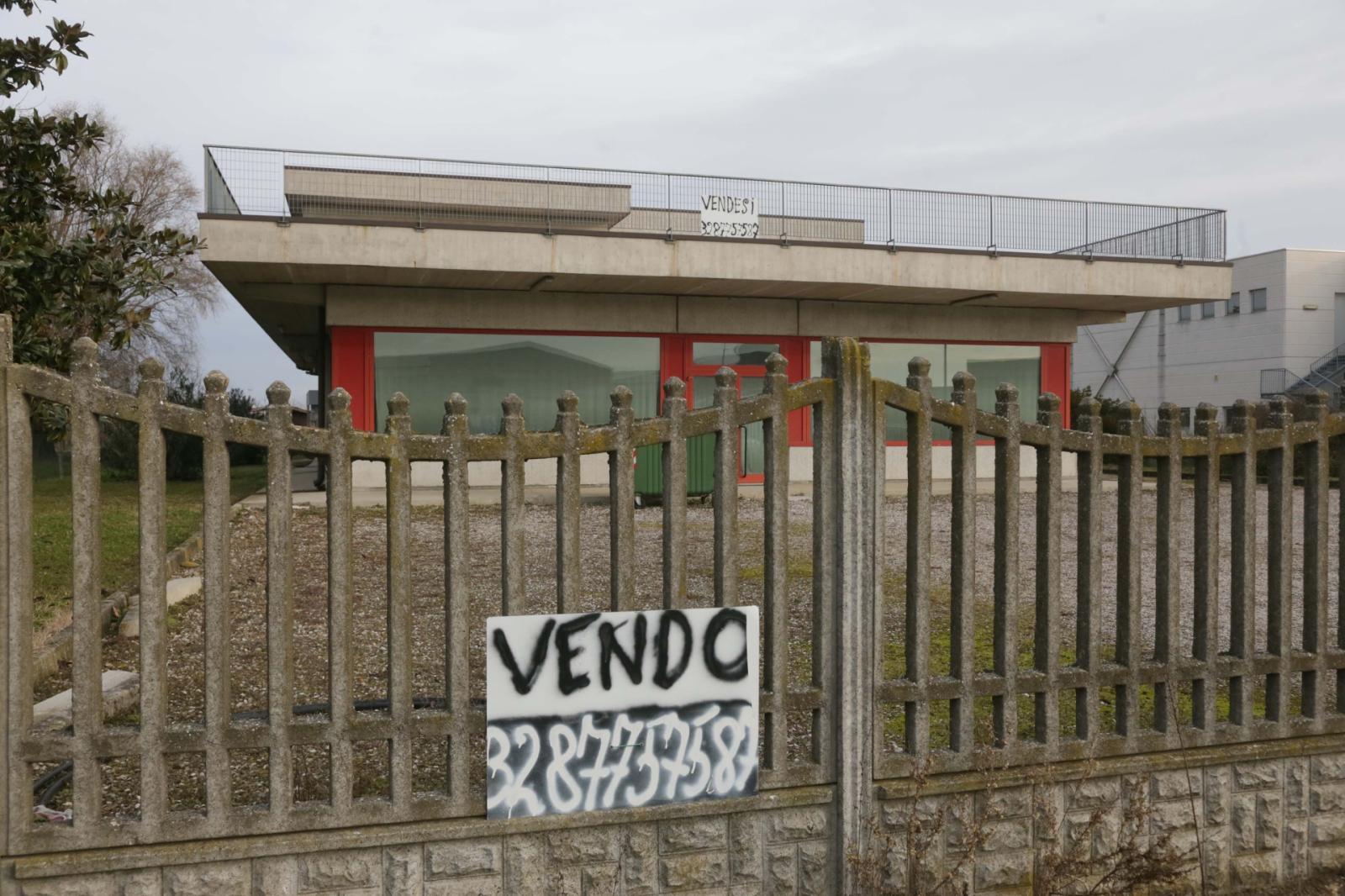 Sindacati: "S&igrave; a nuovi posti di lavoro, ma ecco come"