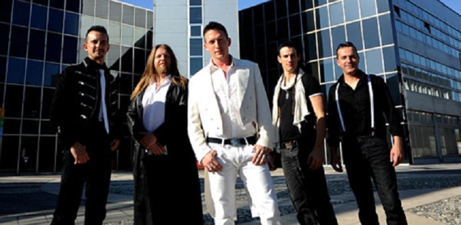 Al Black Out #Unaseraebbasta