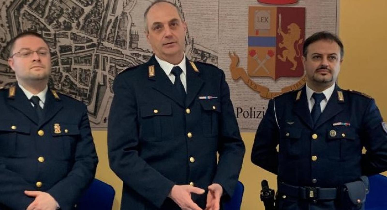 Auto "abusive" non scappano all'occhio di street control