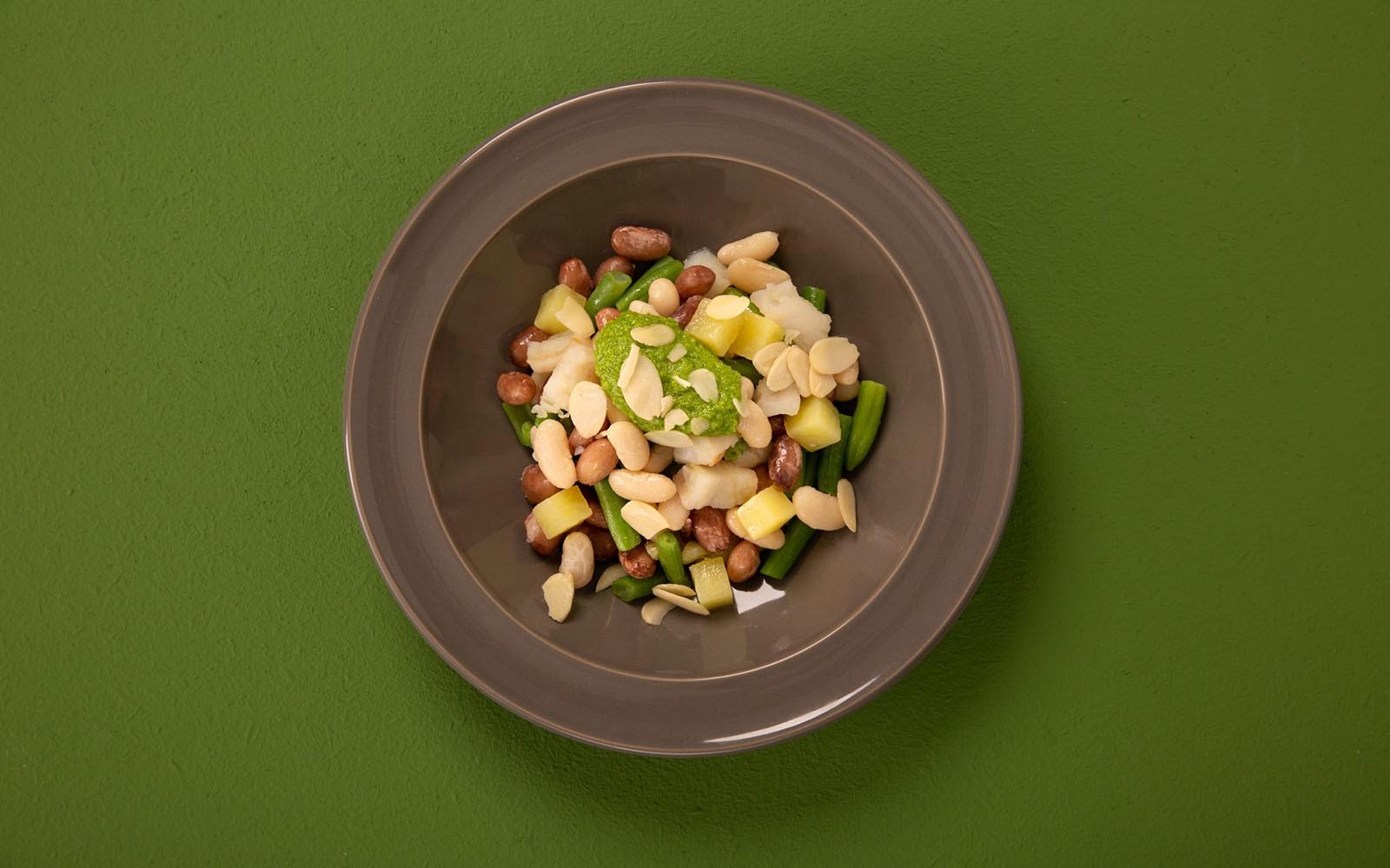 Insalata di baccal&agrave; e legumi