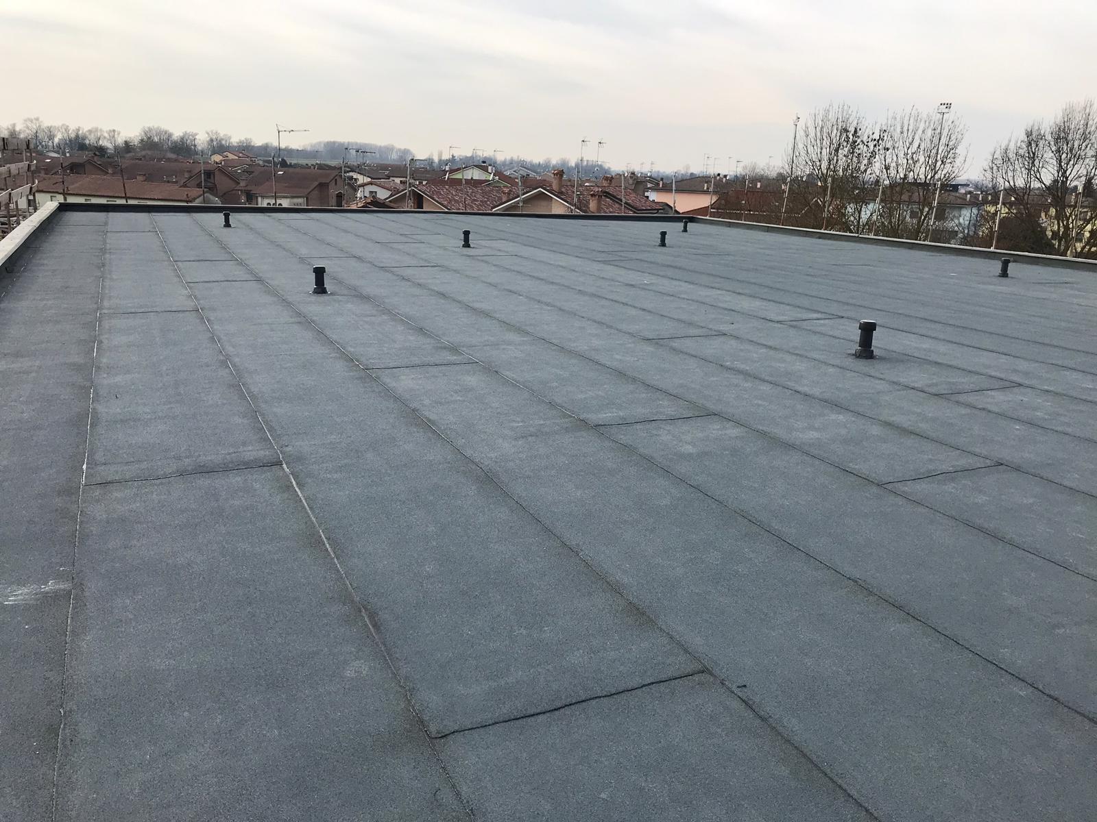 Un nuovo tetto per la palestra