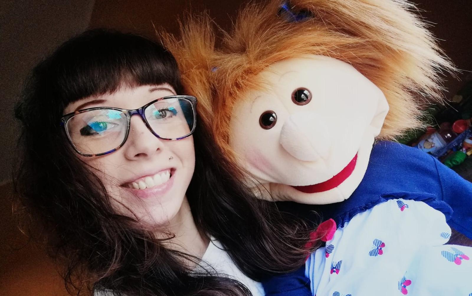 Il pupazzo di Jenny canta D&rsquo;Avena