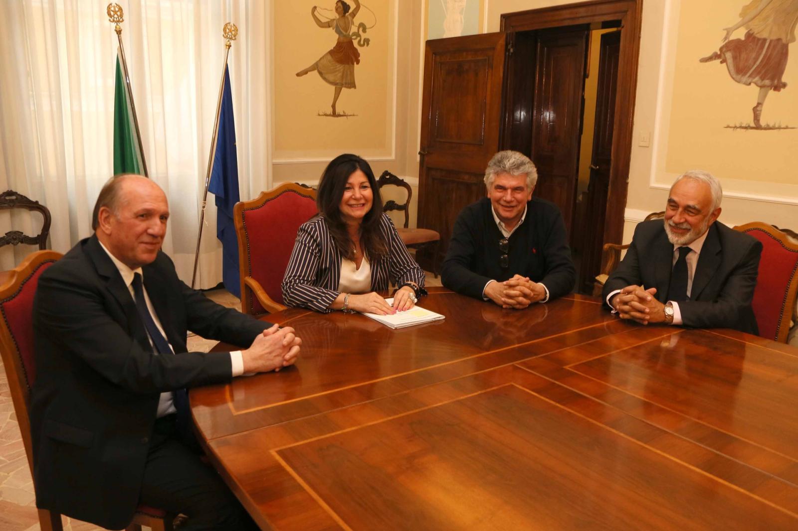 Super vertice per spostare le corriere 