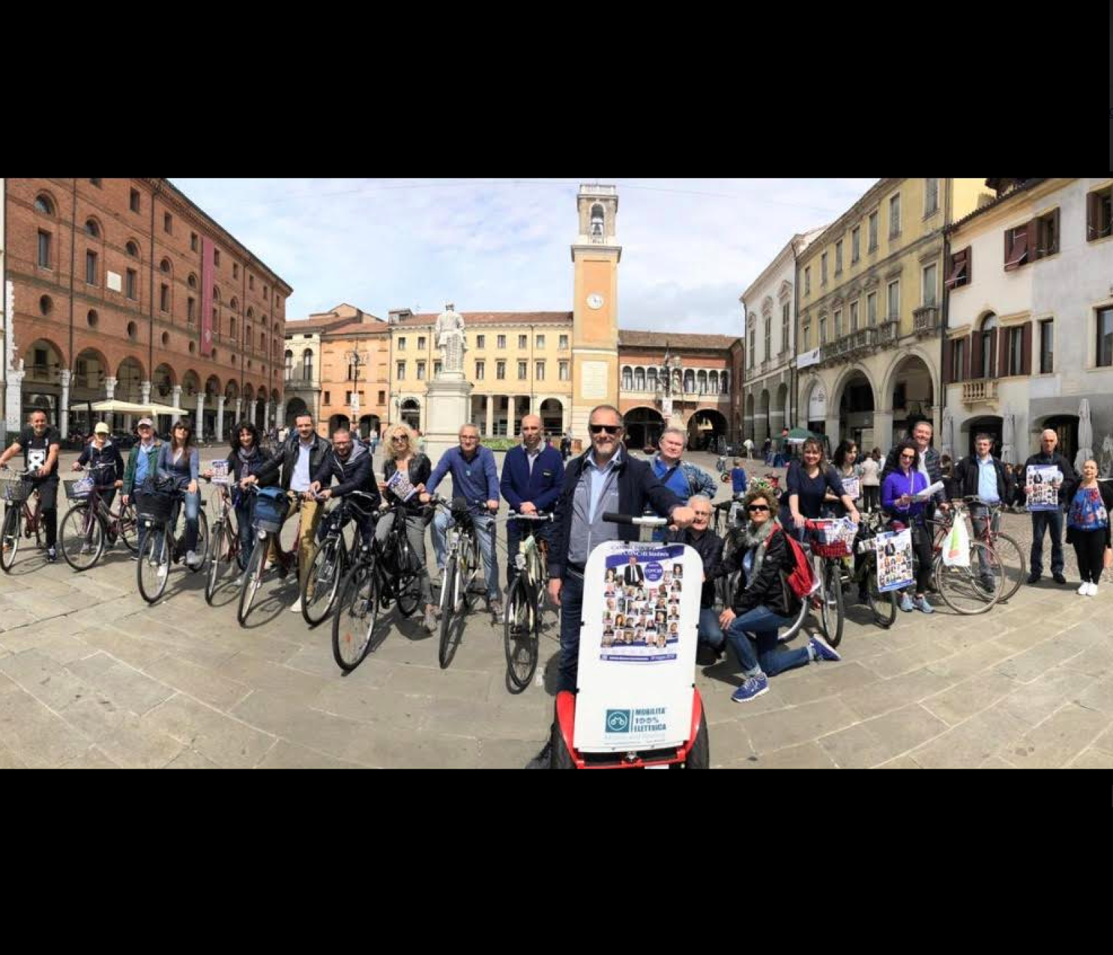 Campagna elettorale ecologica, in bicicletta