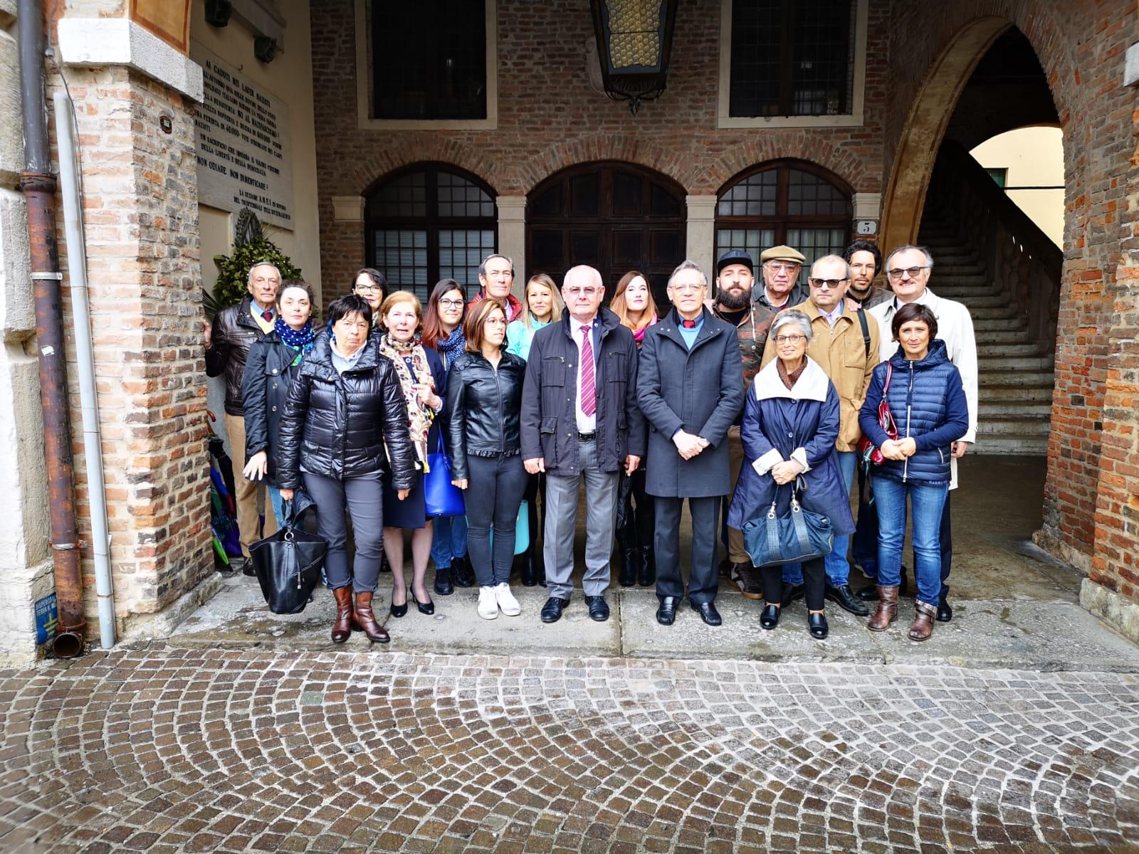  "Rettitudine, competenza e spirito di servizio&rdquo;