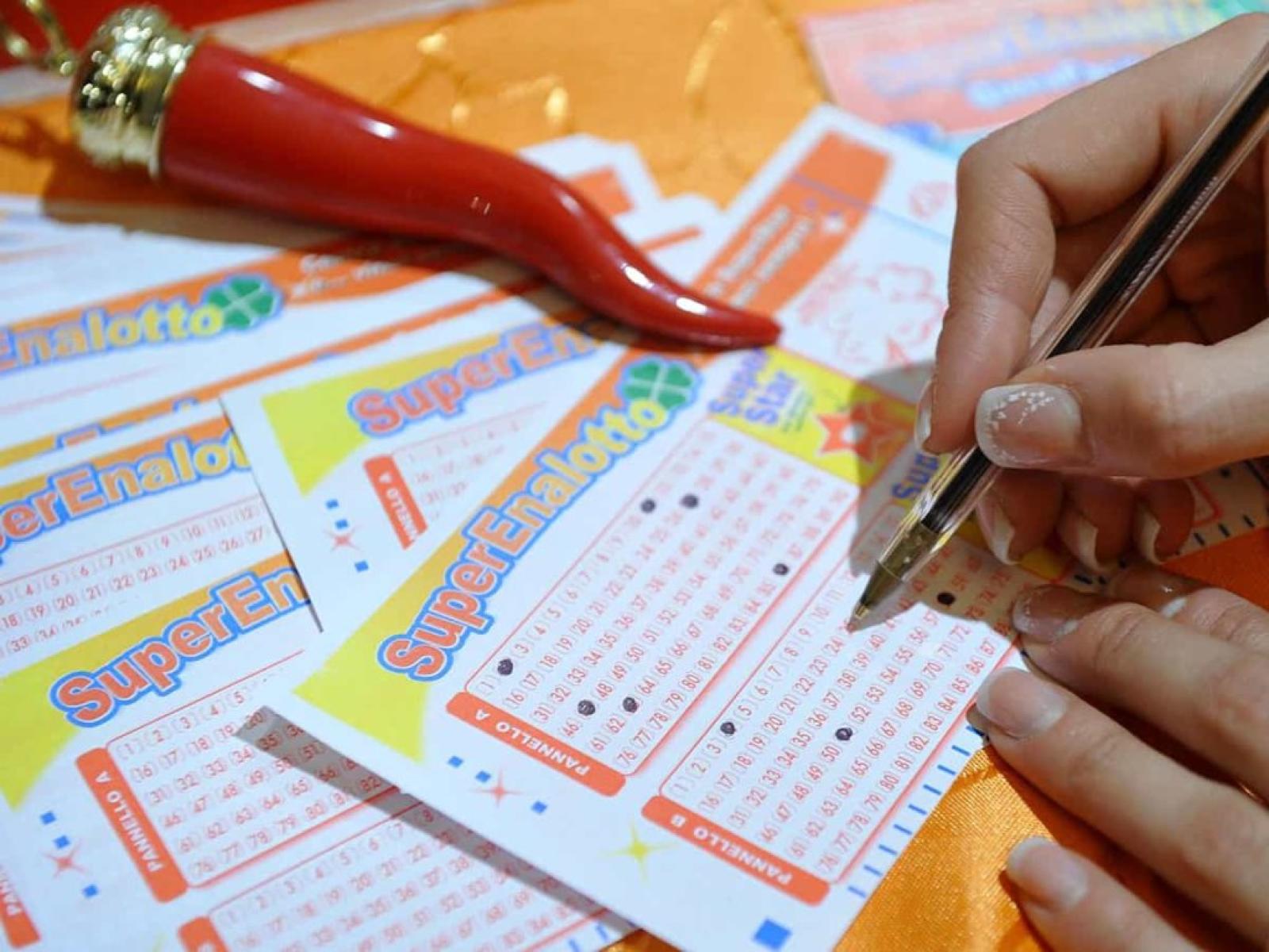 SuperEnalotto, Jackpot a un passo: Circa 30.000 euro vinti ad Adria