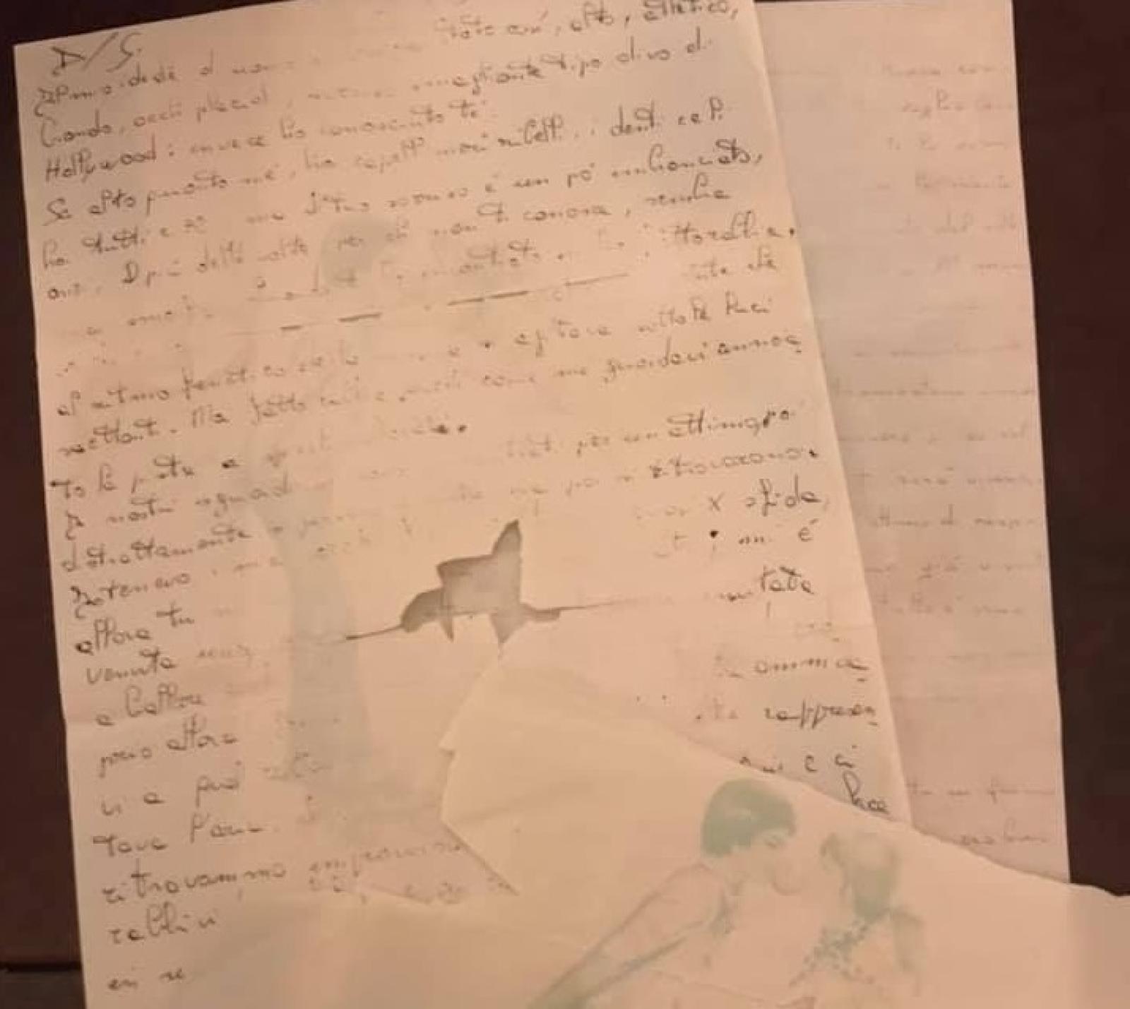 Il messaggio d'amore che ha viaggiato 40 anni in mare