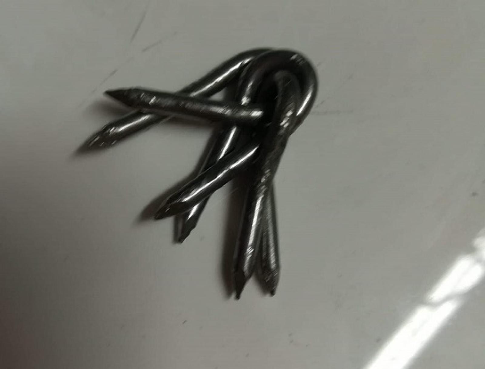 Il pazzo dei chiodi &egrave; tornato