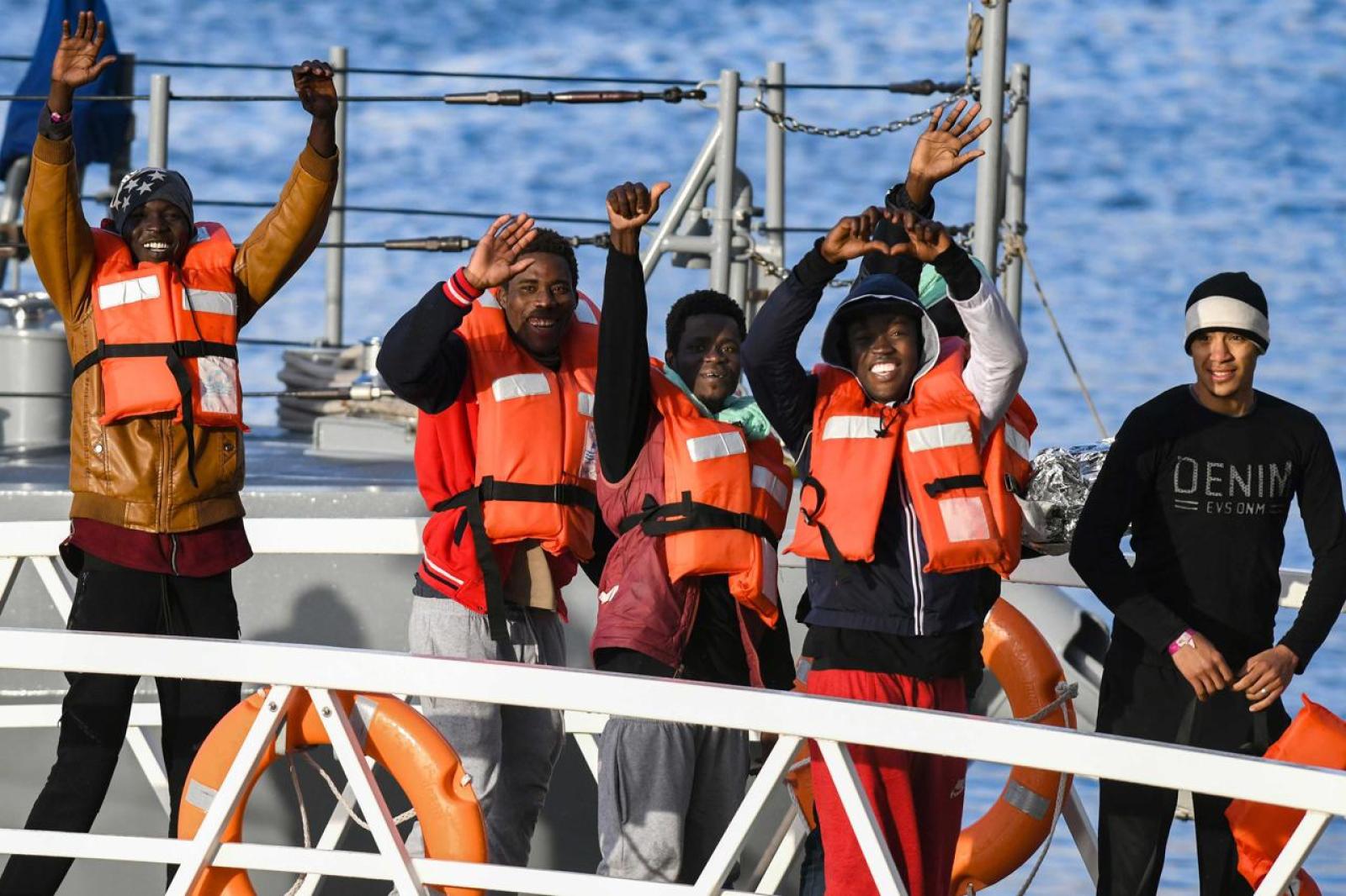 Rovigo accoglie l'appello del parroco di Lampedusa e prega per i migranti