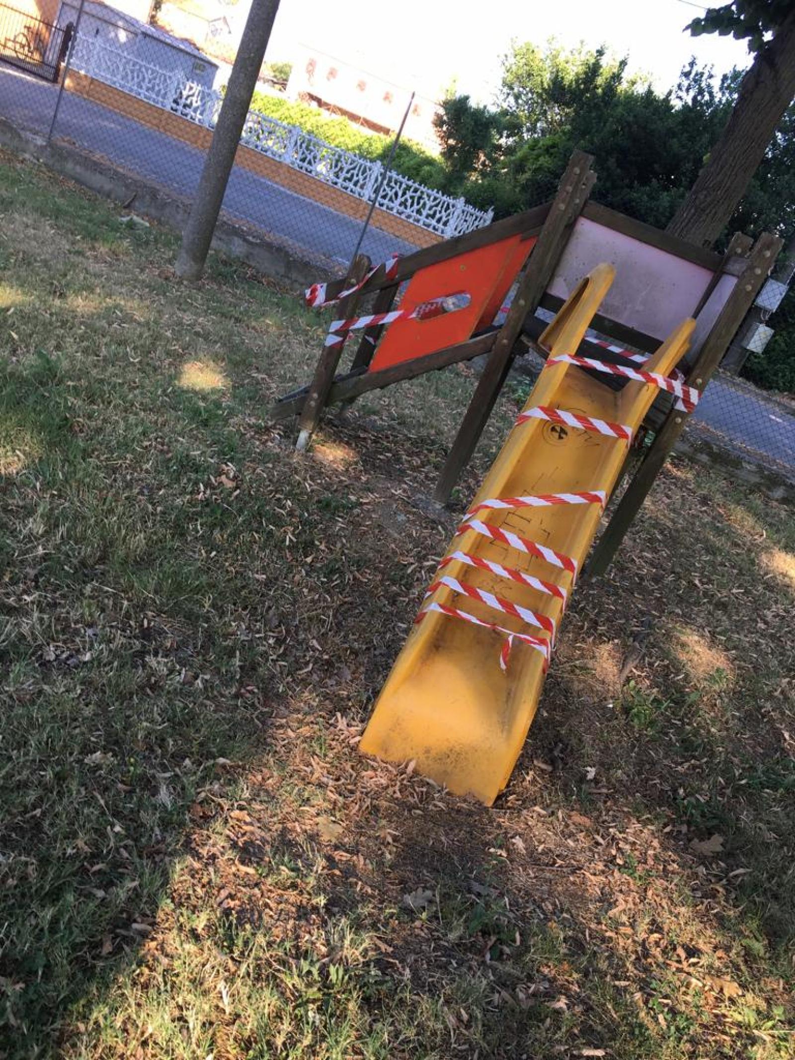 Trenta genitori scrivono al sindaco: "Per piacere apri i parchi e il Multispazio per i nostri bimbi"