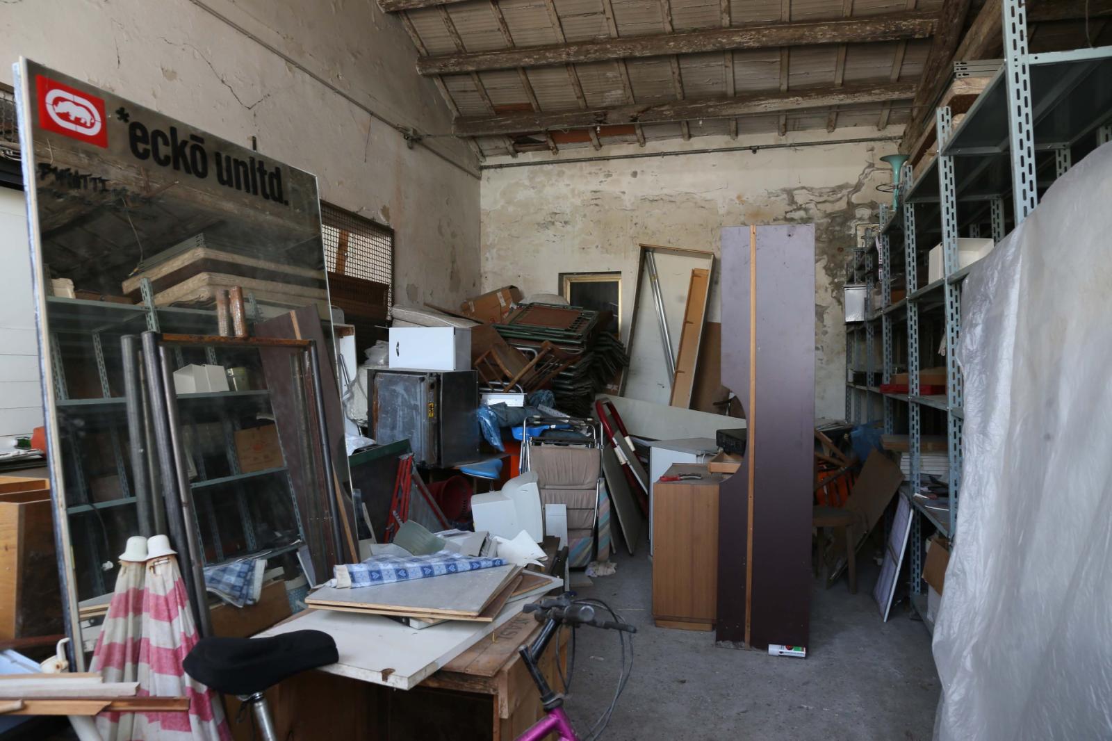 L&rsquo;ex caserma &egrave; un gattile