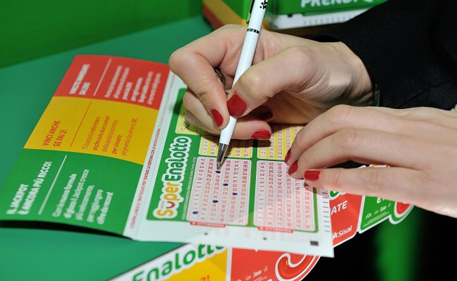 Oltre 100mila euro con un "5"