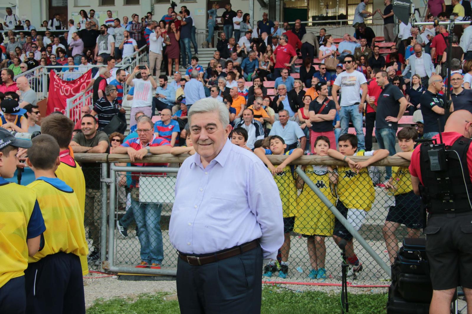 Zambelli incrocia le dita