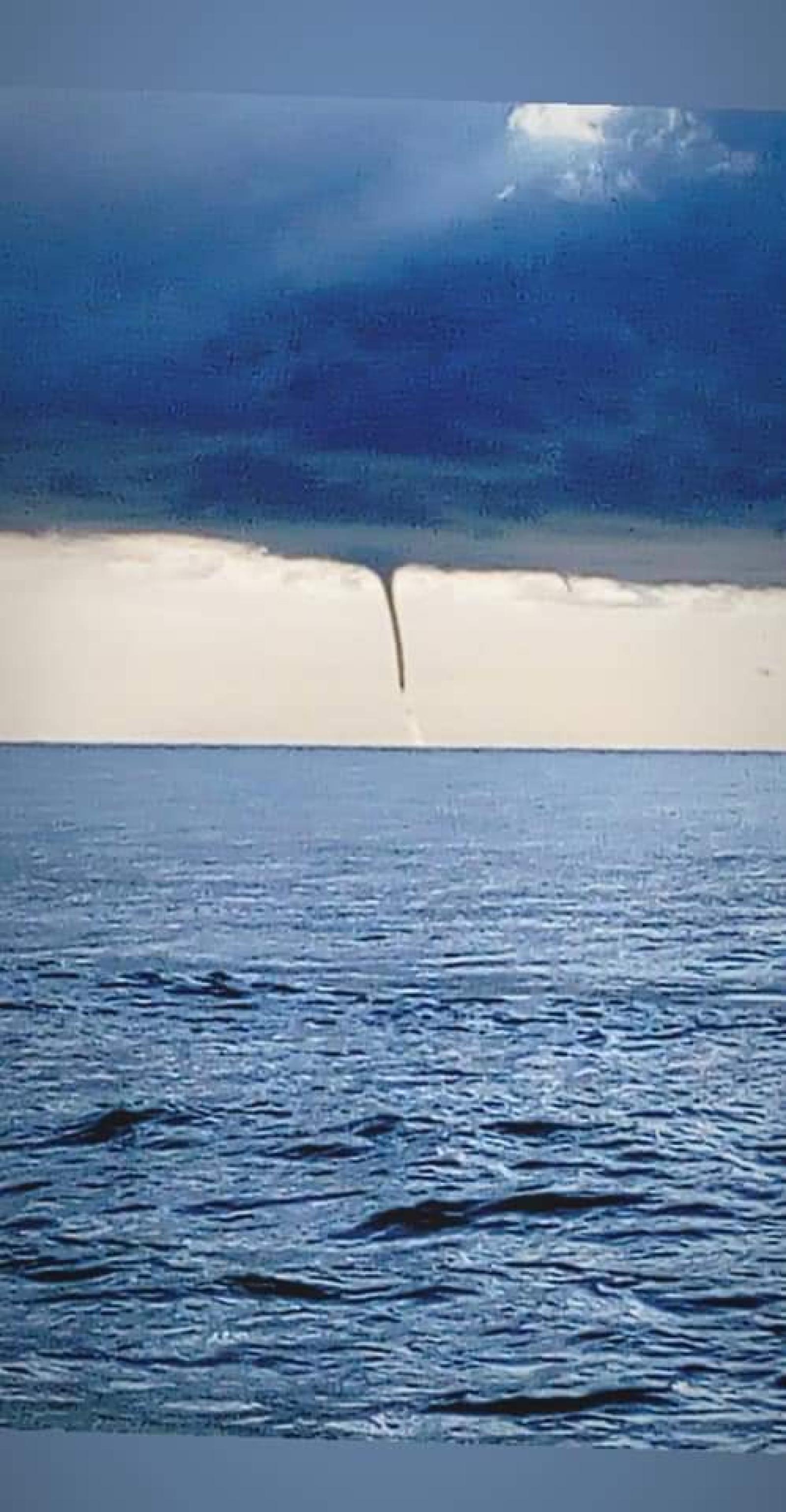 Nuove trombe marine di fronte al Delta