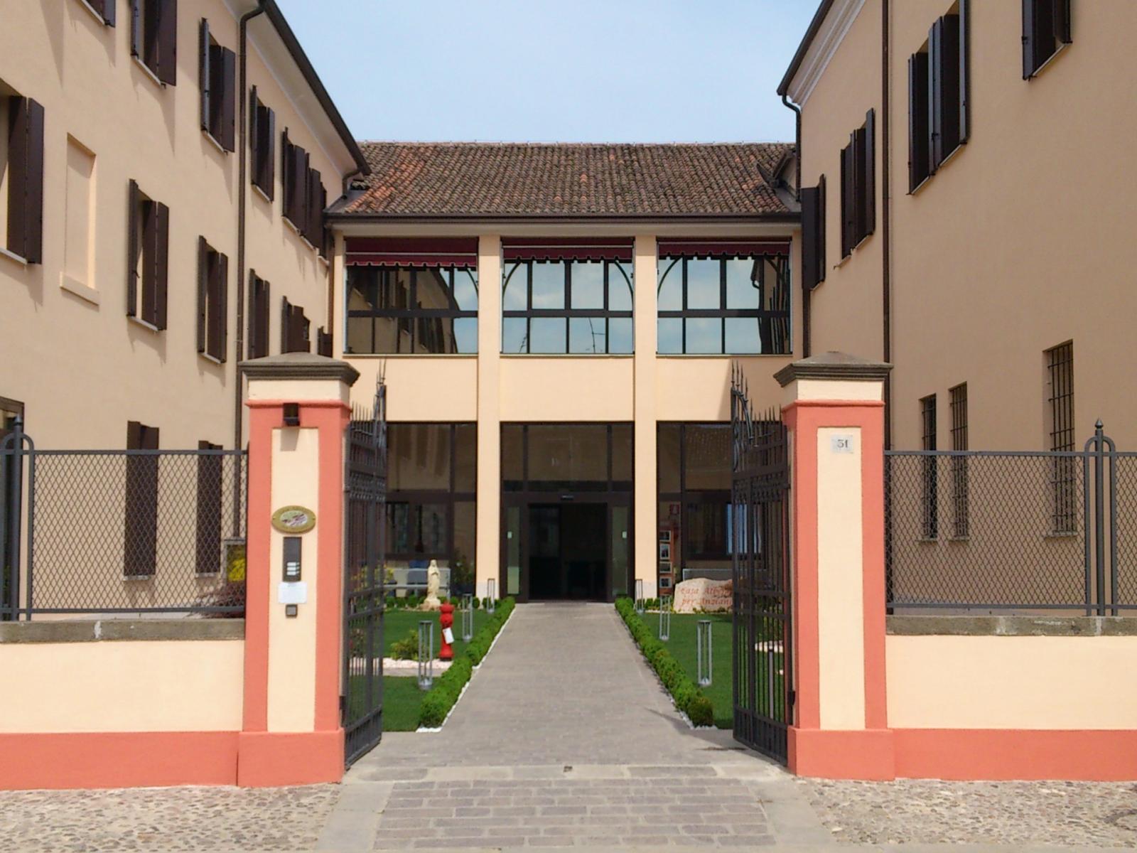 Domiciliare, servizio fondamentale della Casa Albergo