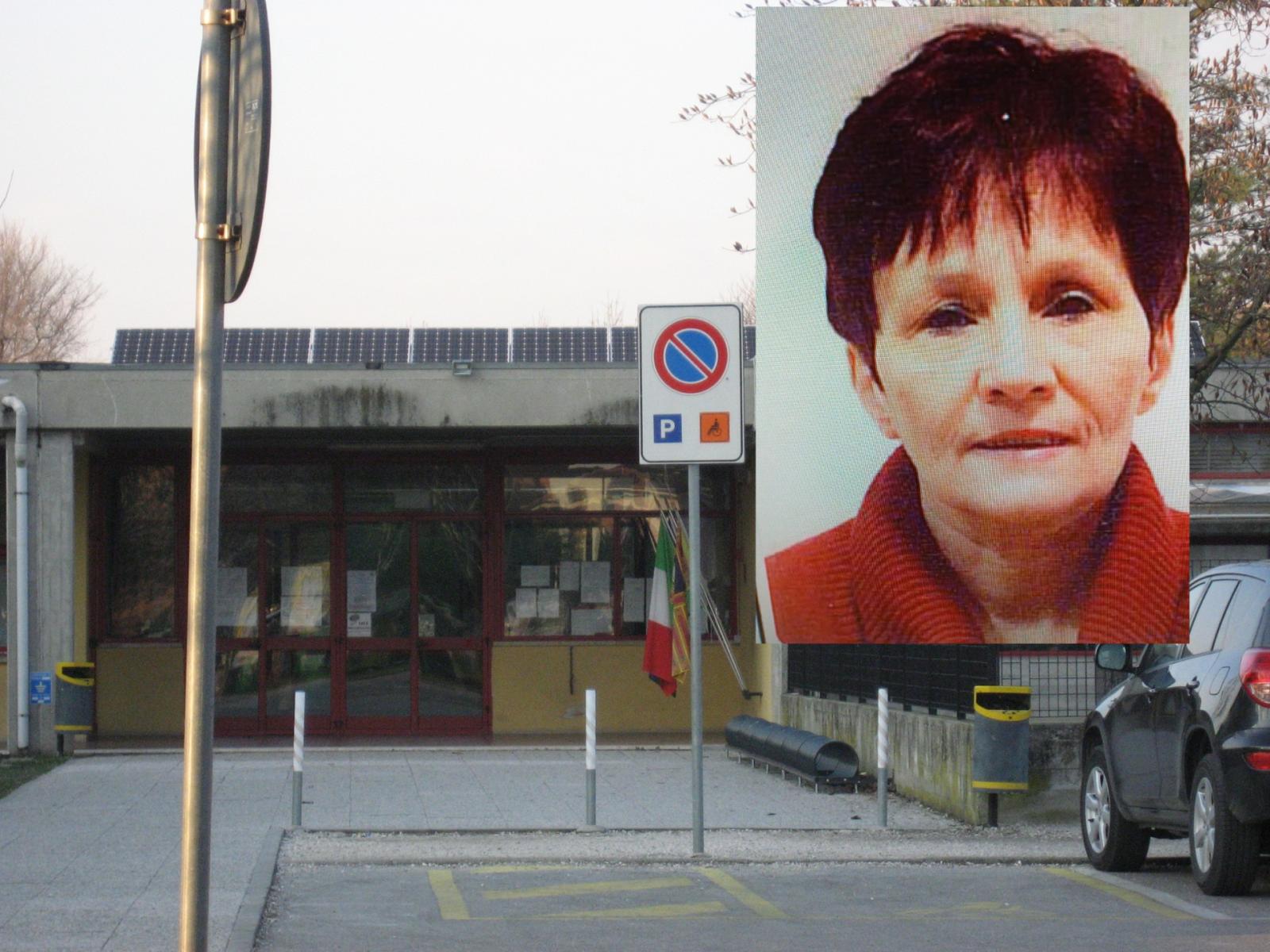 Lutto per la morte della maestra Ridolfi