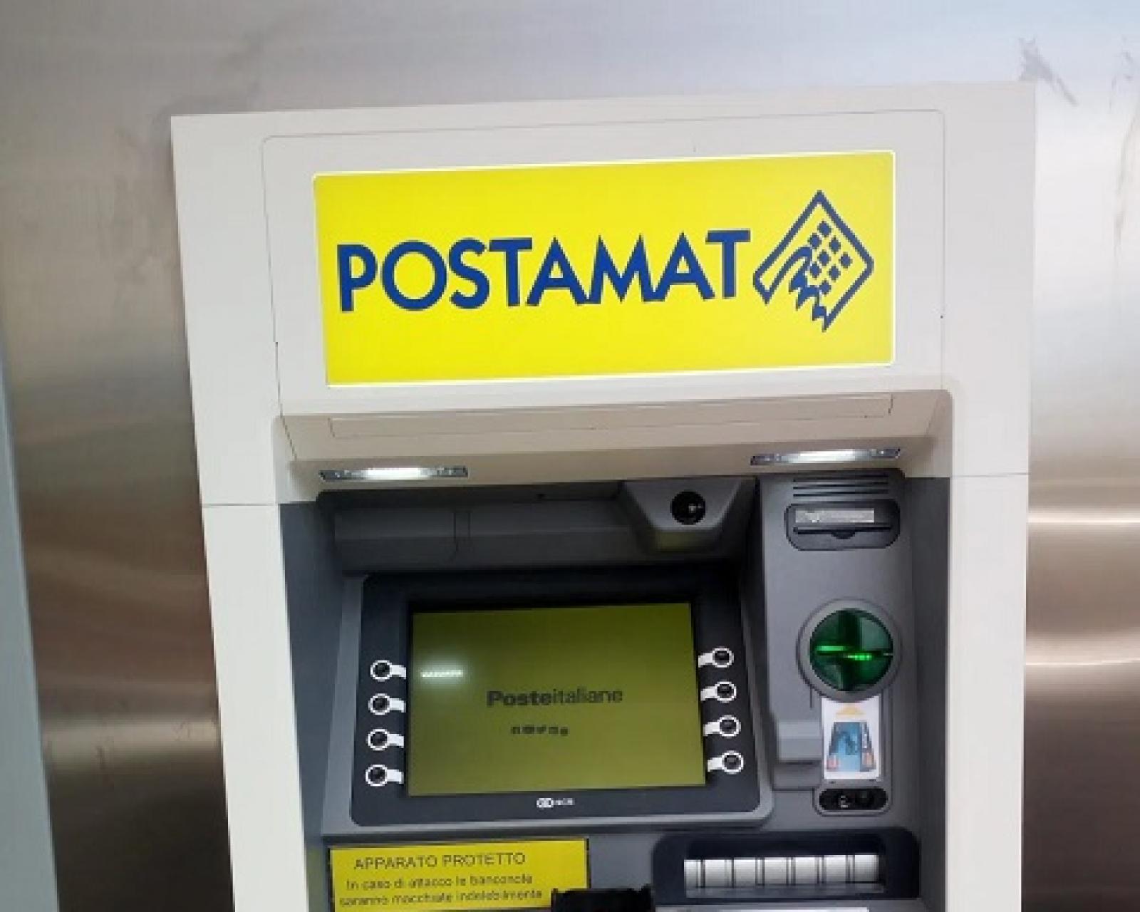 Devastante esplosione, ladri in fuga con oltre 100mila euro