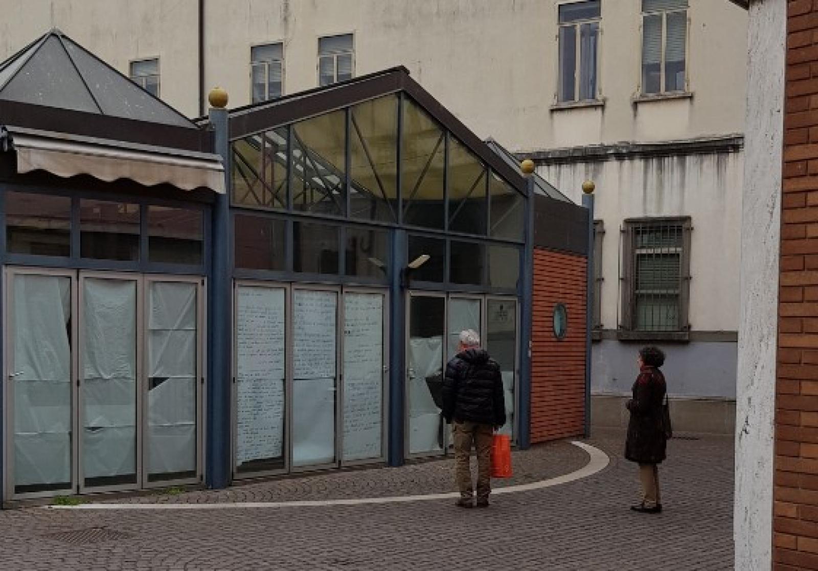 Il chiosco compie 500 giorni dall&rsquo;abbandono forzato