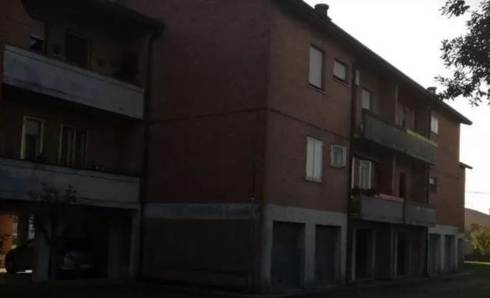 Fuga di gas nella palazzina, quattro famiglie evacuate.