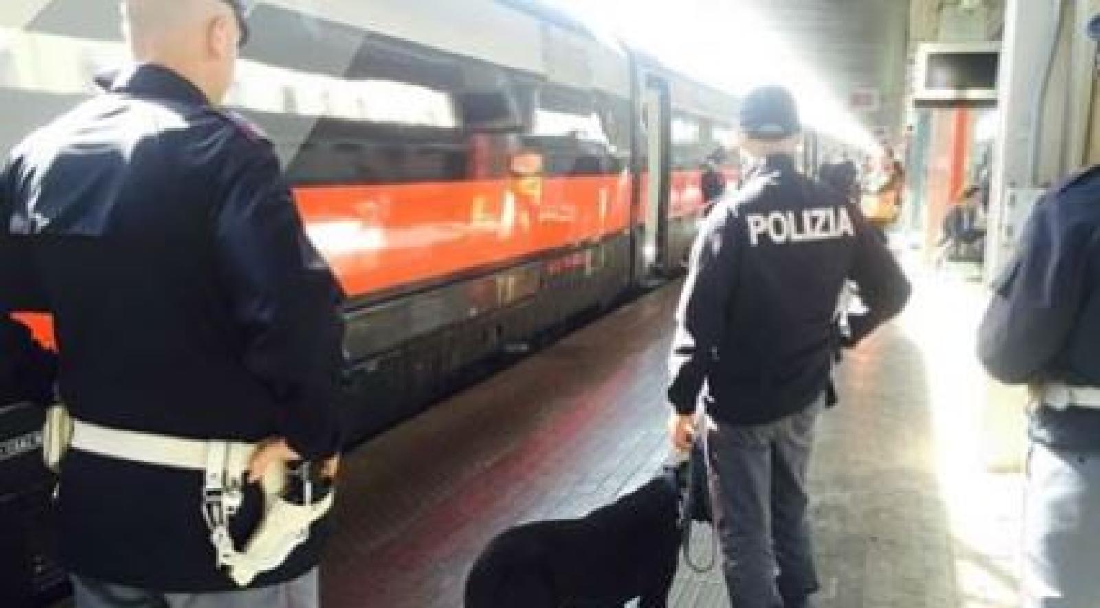 Trovata bambina di 12 anni con un pusher maggiorenne