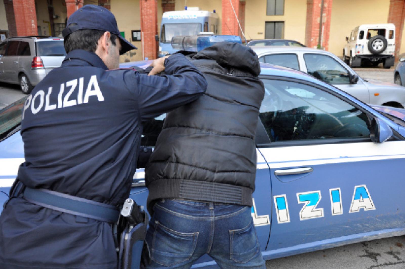 Evasione e furto, arrestata una donna di Trecenta