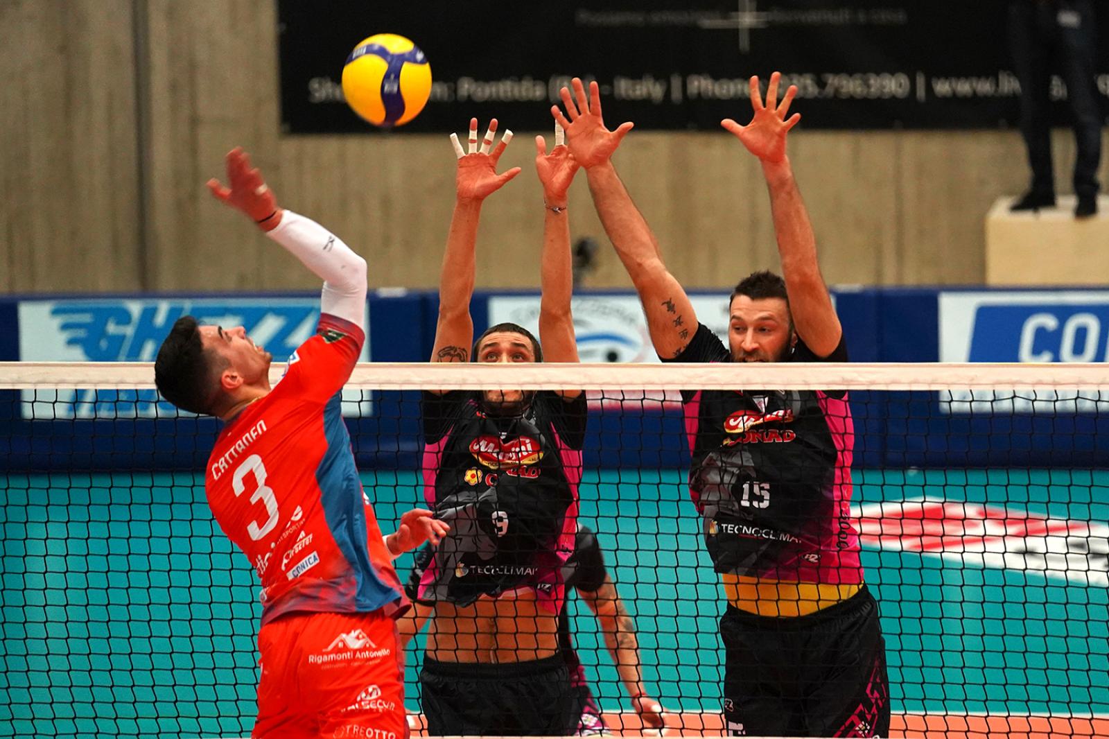 Marini, play off rimandati