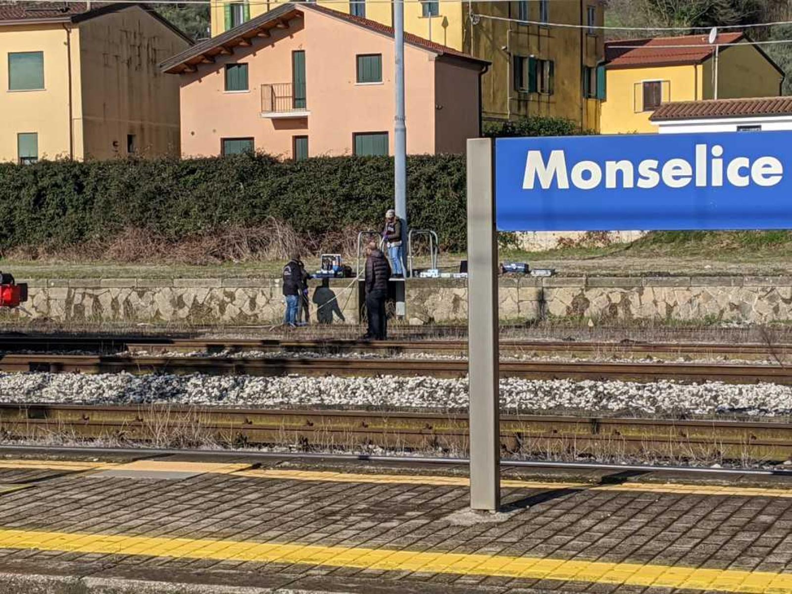 Ritrovato cadavere di un 39enne in stazione: E' giallo sulle cause della morte