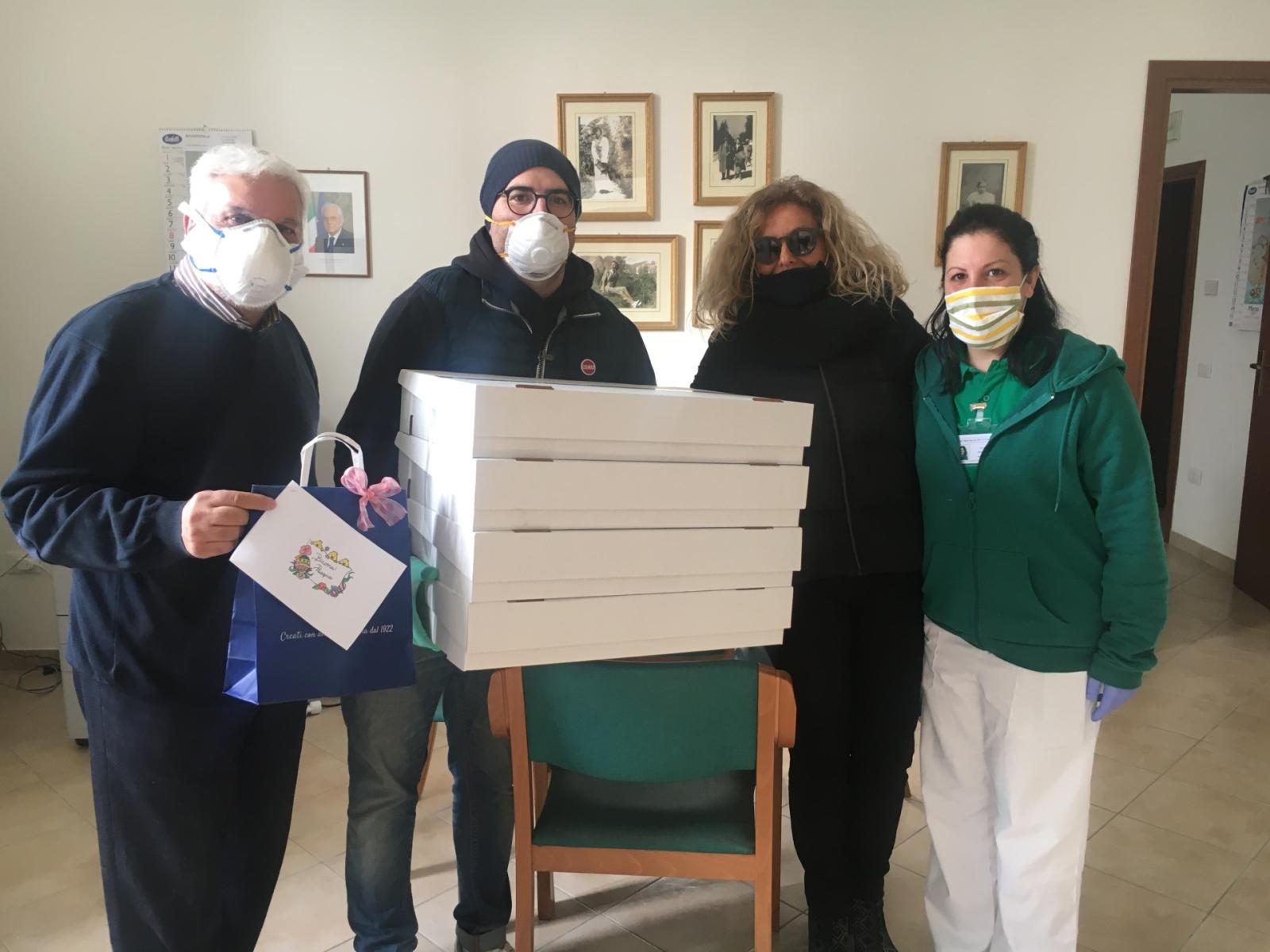 La pasticceria &egrave; chiusa. Ma lui lavora gratis per chi &egrave; in prima linea