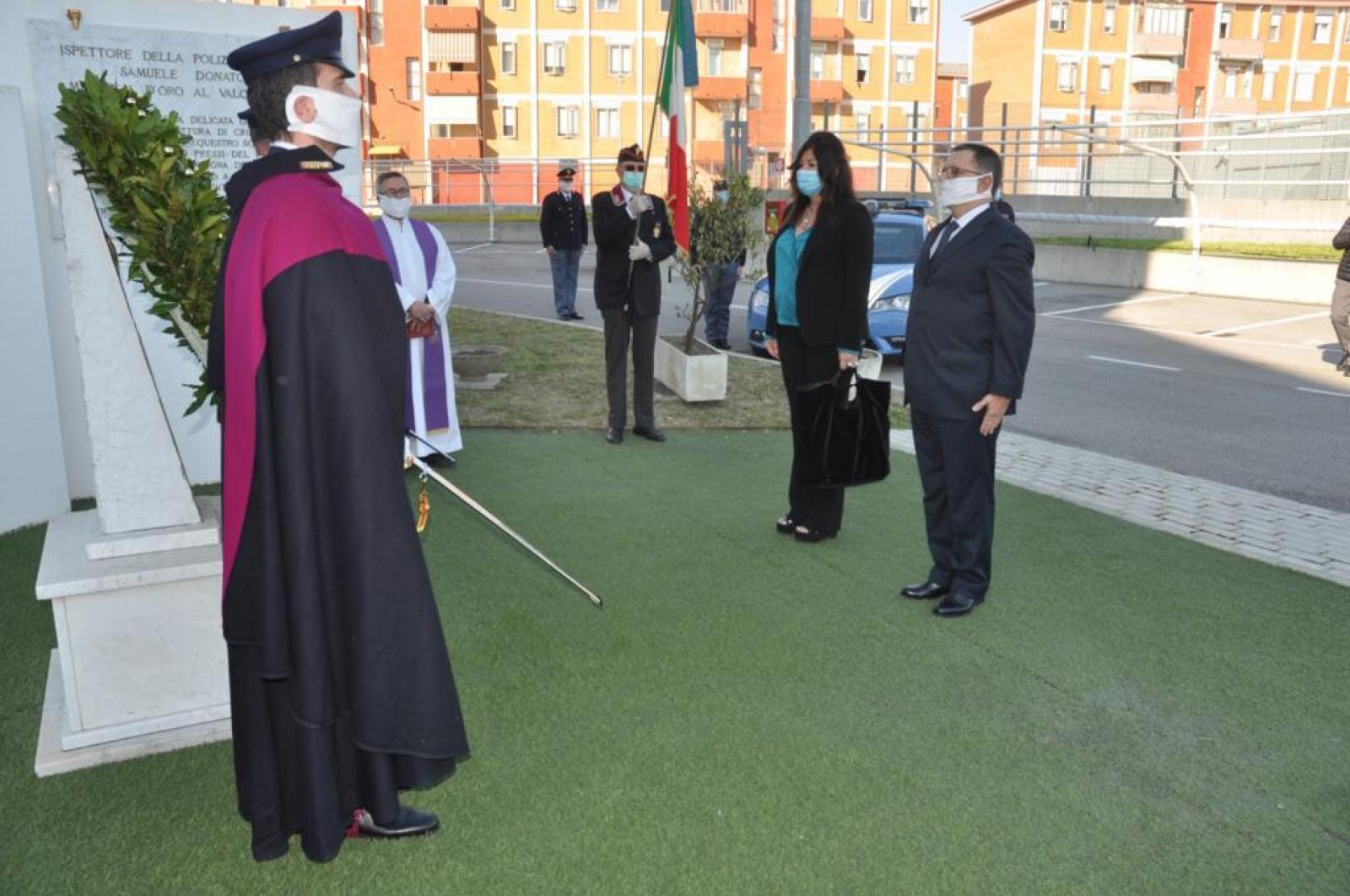 Calano furti e rapine, crescono i reati informatici