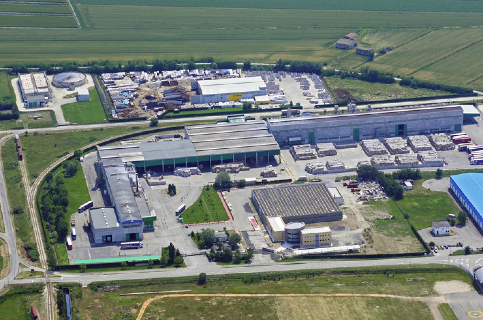 "10 milioni per trasformare i rifiuti in carta"